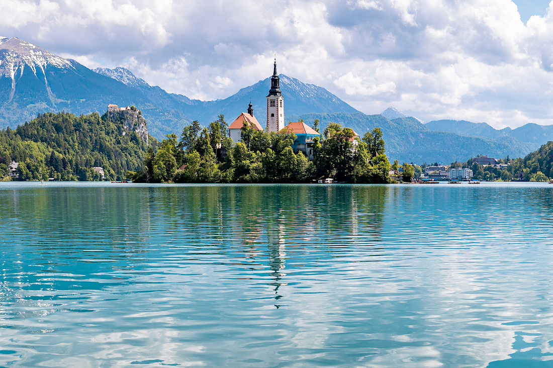 Slovenija - Page 2 Shutterstock_1654155679.1100x732